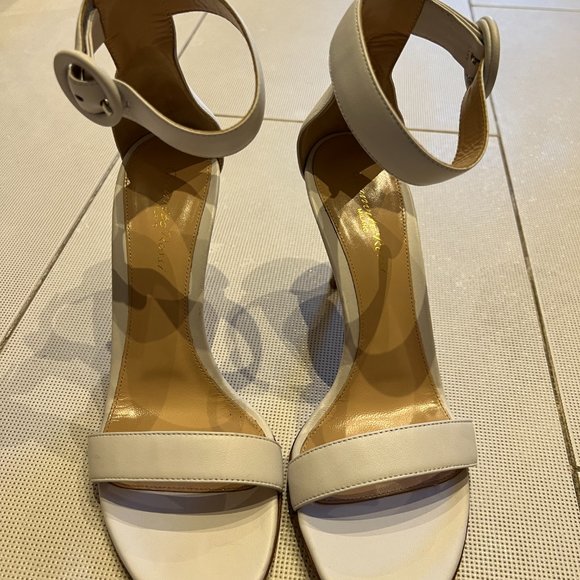 Gianvito Rossi Women's Portofino 85 Sandal Pumps - Picture 4 of 15